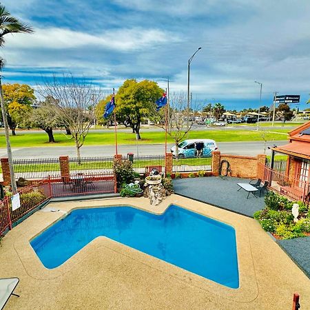 Early Australian Motor Inn Mildura Esterno foto